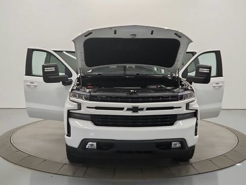 Used 2021 Chevrolet Silverado 1500 RST w/ Max Trailering Package AWD/4WD image 10