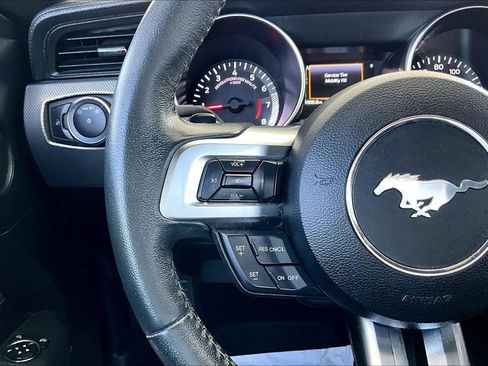 Used 2019 Ford Mustang Coupe w/ Equipment Group 101A RWD image 10