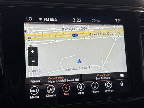 Used 2022 Jeep Grand Cherokee Laredo E image 18