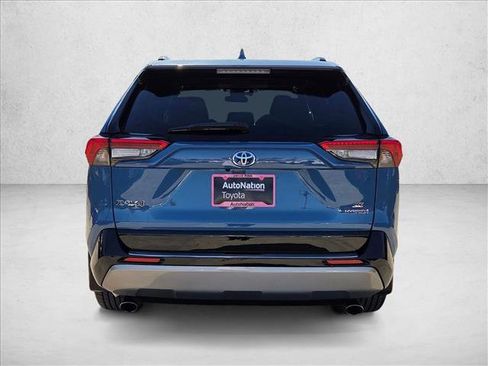 Certified 2023 Toyota RAV4 SE image 7