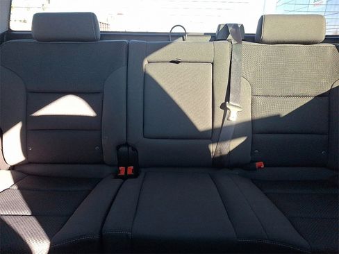 Used 2018 GMC Sierra 1500 SLE w/ SLE Value Package image 19