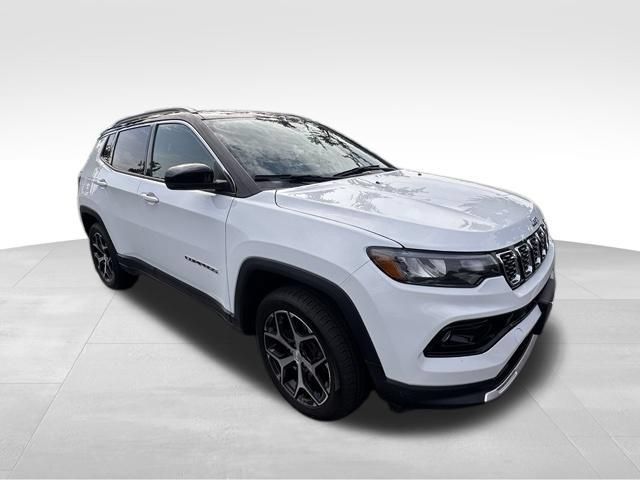 Used 2024 Jeep Compass Limited AWD/4WD image 9