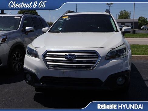 Used 2015 Subaru Outback 2.5i Premium image 11