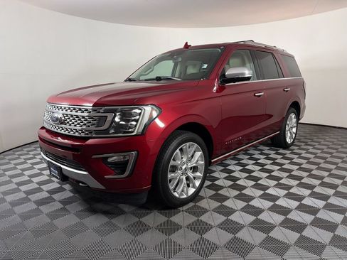 Used 2019 Ford Expedition Platinum AWD/4WD image 7