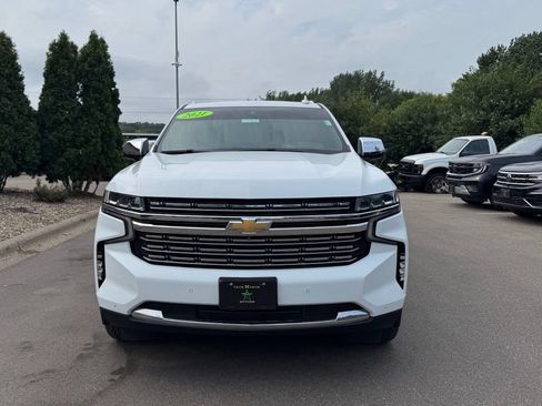 Used 2021 Chevrolet Tahoe Premier w/ Premium Package AWD/4WD image 3