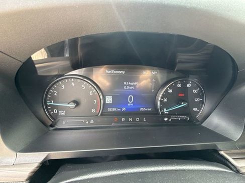 Used 2023 Ford Explorer Limited AWD/4WD image 14