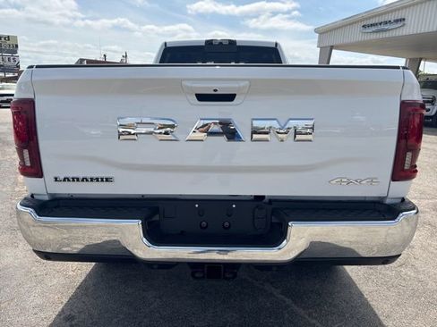 New 2026 RAM 3500 Laramie AWD/4WD image 4