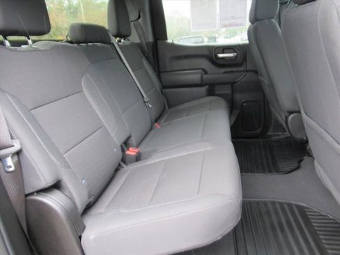 Used 2025 Chevrolet Silverado 1500 Custom image 25