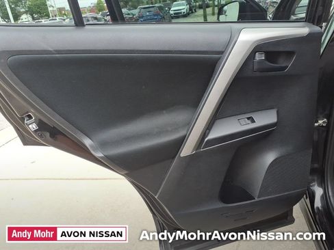 Used 2016 Toyota RAV4 LE FWD image 31