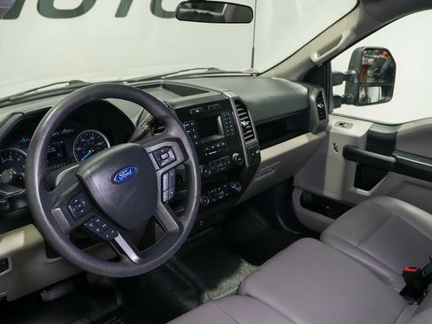 Used 2022 Ford F250 XL w/ Power Equipment Group RWD image 14