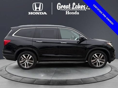 Used 2017 Honda Pilot Touring image 7