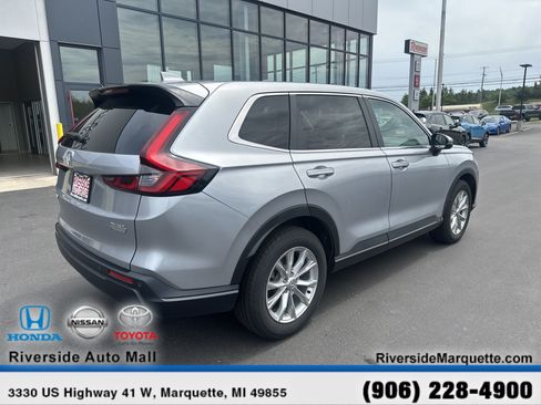 Used 2025 Honda CR-V EX-L image 9