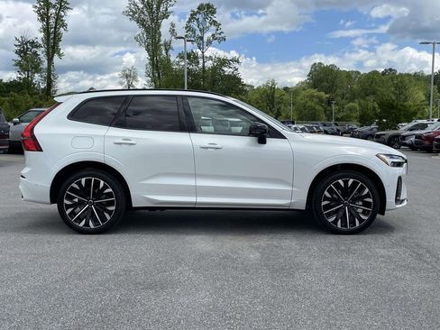 New 2026 Volvo XC60 B5 Ultra w/ Protection Package Premier AWD/4WD image 28