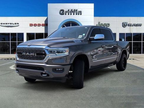 Used 2022 RAM 1500 Limited w/ Body Color Bumper Group AWD/4WD image 11