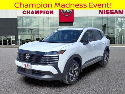 New 2026 Nissan Kicks SV w/ SV Premium Package image 3