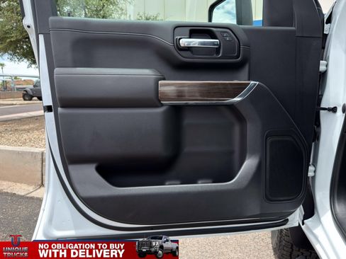 Used 2022 Chevrolet Silverado 3500 LT w/ All Star Edition AWD/4WD image 17