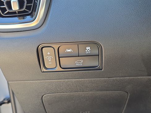 Certified 2023 Kia Sorento SX AWD/4WD image 30