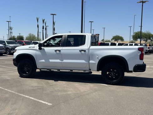 Certified 2025 Chevrolet Silverado 1500 ZR2 w/ Technology Package AWD/4WD image 3