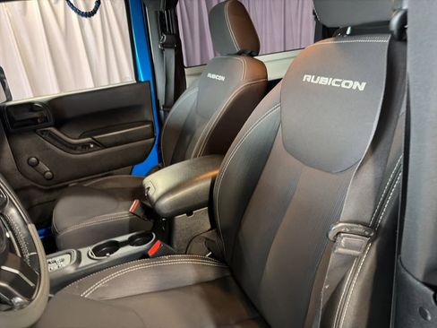 Used 2015 Jeep Wrangler Rubicon w/ Trailer Tow Group image 22