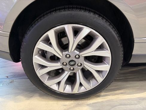 Used 2019 Land Rover Range Rover HSE AWD/4WD image 28