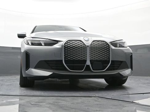 New 2026 BMW i4 xDrive40i w/ Premium Package AWD/4WD image 23