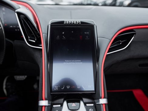 Used 2024 Ferrari Roma Spider image 65