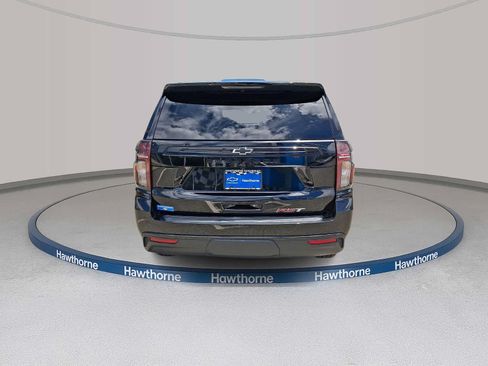 Certified 2023 Chevrolet Suburban RST w/ Luxury Package AWD/4WD image 5