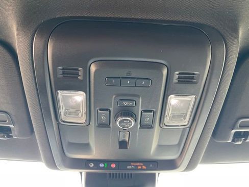Certified 2024 Chevrolet Suburban Premier RWD image 27