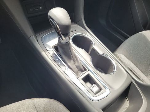 Certified 2024 Chevrolet Equinox LT FWD image 28