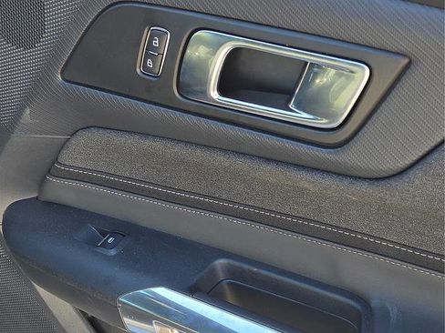 Used 2025 Ford Mustang Coupe image 14