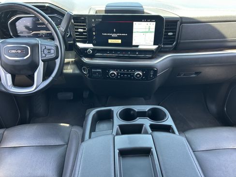 Certified 2025 GMC Sierra 1500 SLT RWD image 14