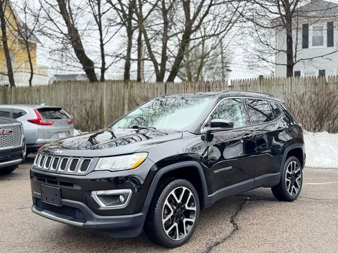 Used 2018 Jeep Compass Limited image 2