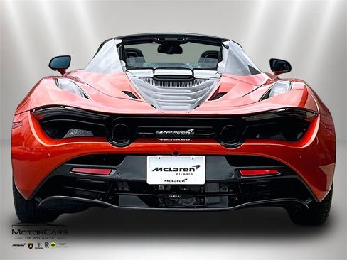 Used 2020 McLaren 720S Spider image 4