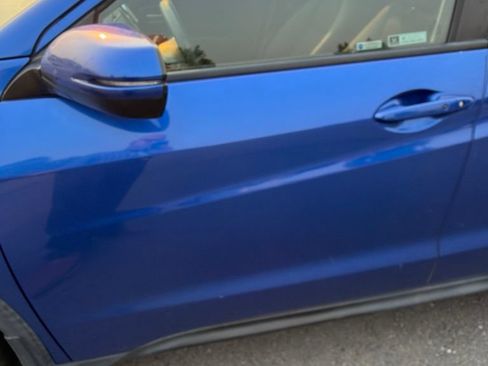 Used 2019 Honda HR-V EX image 4