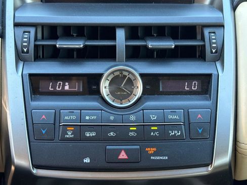 Used 2017 Lexus NX 200t FWD image 25