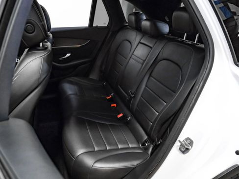 Used 2020 Mercedes-Benz GLC 300 w/ Parking Assistance Package image 26