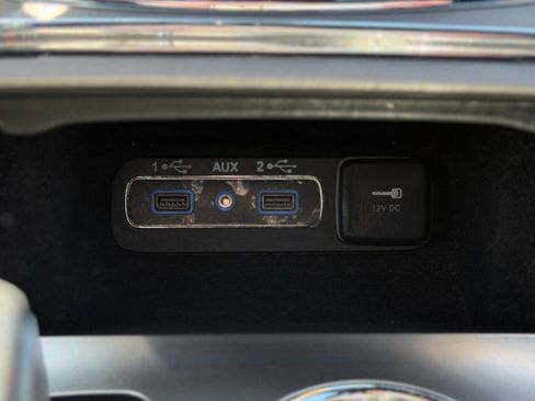 Used 2018 Jeep Grand Cherokee Laredo image 15