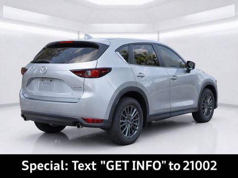 Used 2020 MAZDA CX-5 Touring FWD image 4