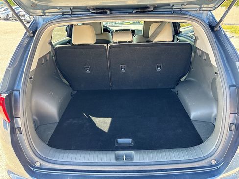 Used 2018 Kia Sportage EX image 27