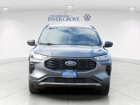 Used 2025 Ford Escape ST-Line AWD/4WD image 2