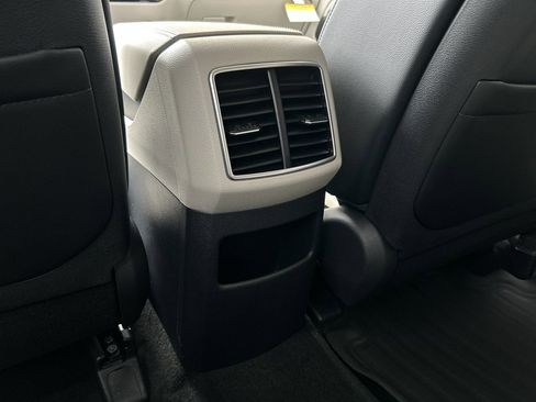 New 2026 Kia Sportage EX image 15