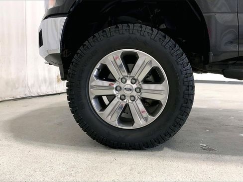 Used 2019 Ford F150 XLT w/ Equipment Group 302A Luxury image 6