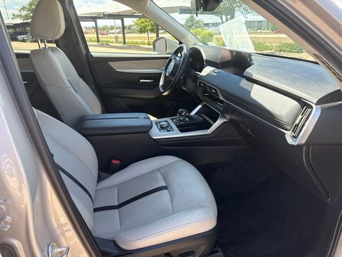 Used 2025 MAZDA CX-90 Plug-In Hybrid w/ Preferred AWD/4WD image 13