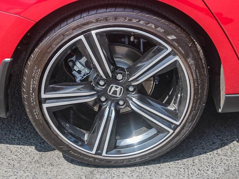 Used 2025 Honda Accord Sport image 11