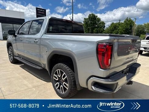 Used 2025 GMC Sierra 1500 AT4 w/ AT4 Premium Package AWD/4WD image 8