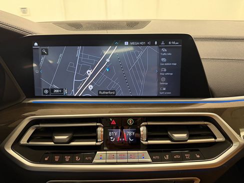 Used 2022 BMW X5 xDrive45e w/ M Sport Package image 24