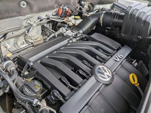 Used 2019 Volkswagen Atlas SE w/ Towing Package image 23