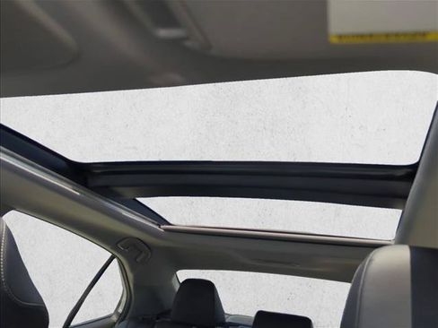 Used 2021 Toyota Camry XSE w/ Navigation Package FWD image 15