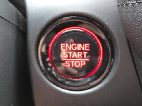 Used 2024 Honda HR-V LX image 34