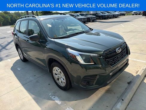 Used 2024 Subaru Forester AWD/4WD image 1